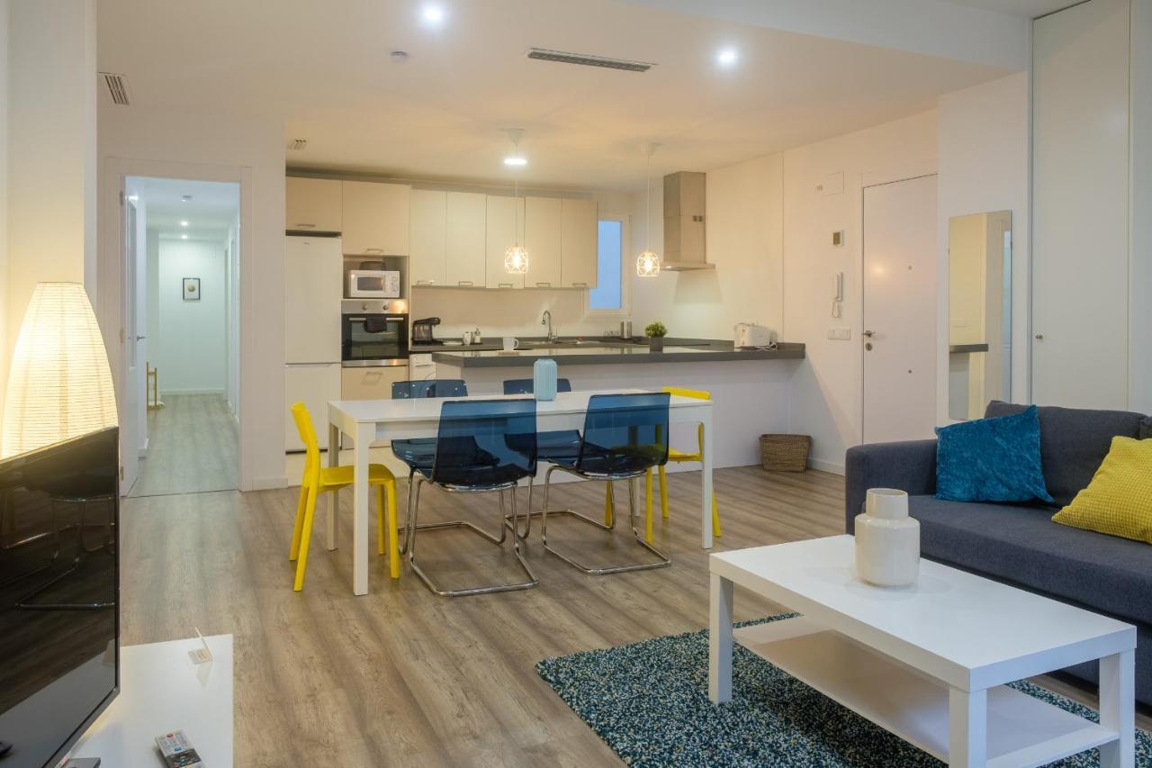 Bright, Brand New & Very Comfortable Apartment Valencia Exterior photo